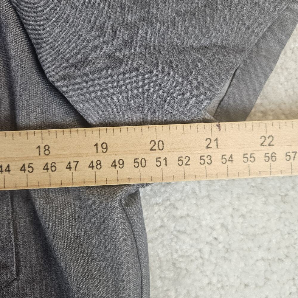 FIGS Scrub Set Women L Gray Catarina Top EUC Livingston Pants NWT Medical Vet - Picture 6 of 16